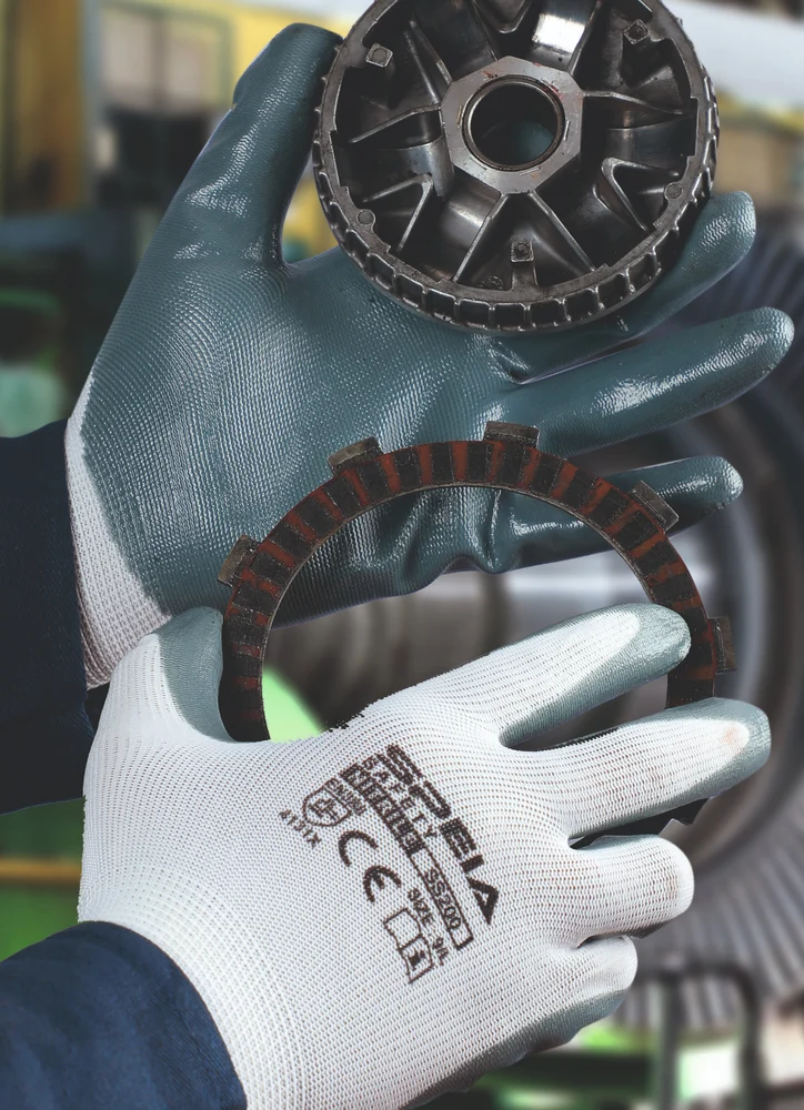 NITRILE COATED HAND GLOVES - SPEIA 